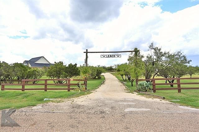 1st image of 301 County Road 692