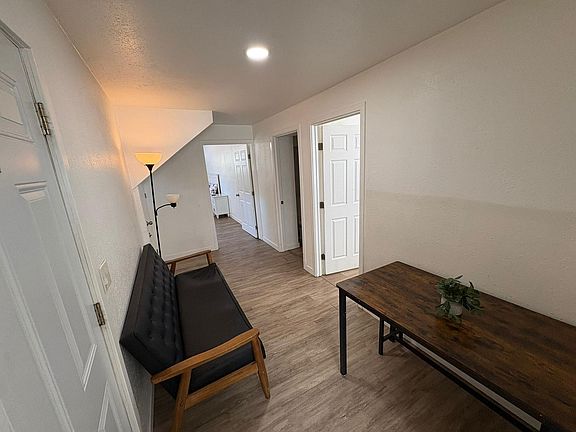 4th image of 420 E 9th St #1