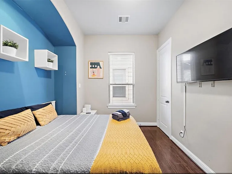 2512 Leeland St — Photo 26