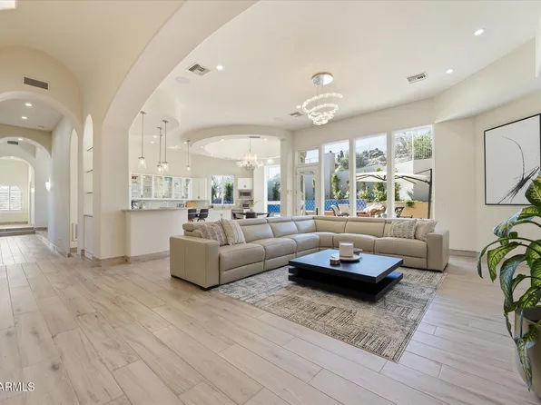 14020 S Canyon Drive, Phoenix, AZ 85048
