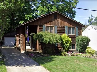 29235 Ashwood Dr, Wickliffe, OH 44092