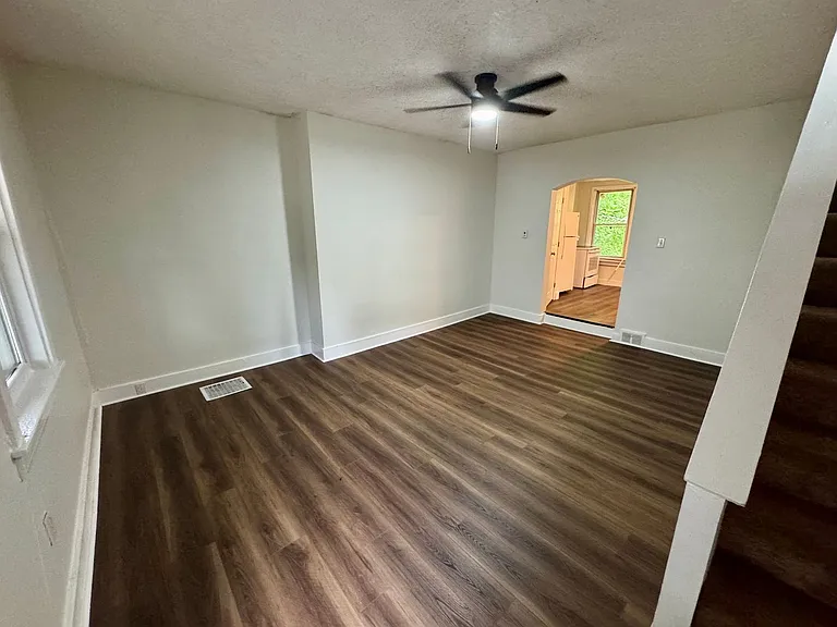 3150 Lecky Ave — Photo 5