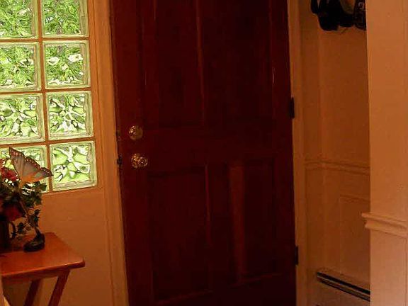 2nd image of 6494 Valleybrook Dr