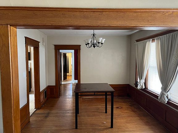 5th image of 168 Lovering Ave #2
