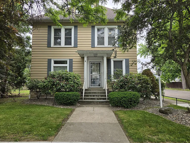 129 W End Ave — Photo 1