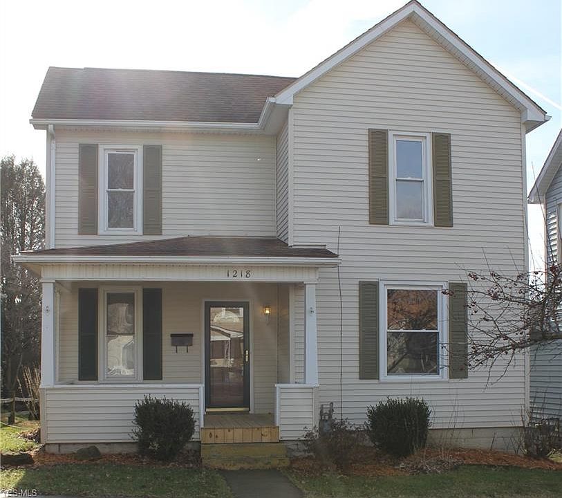 1st image of 1218 Foster Ave