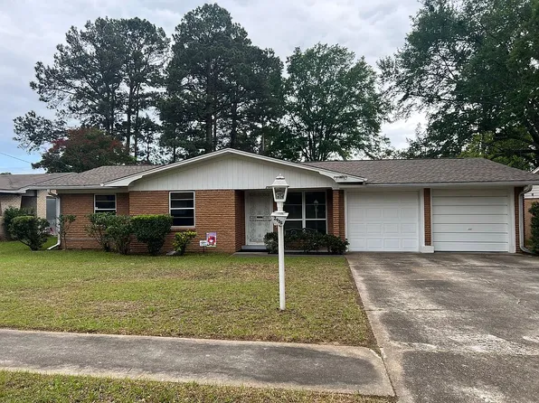 2905 Sunset Rd, Texarkana, TX 75501