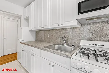 Rented by Arwell Realty