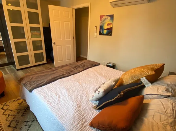 140 Woodward Street image 8 of 16