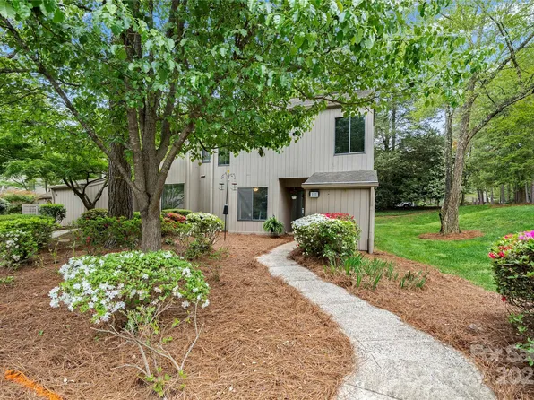 181 Riverview Ter, Clover, SC 29710