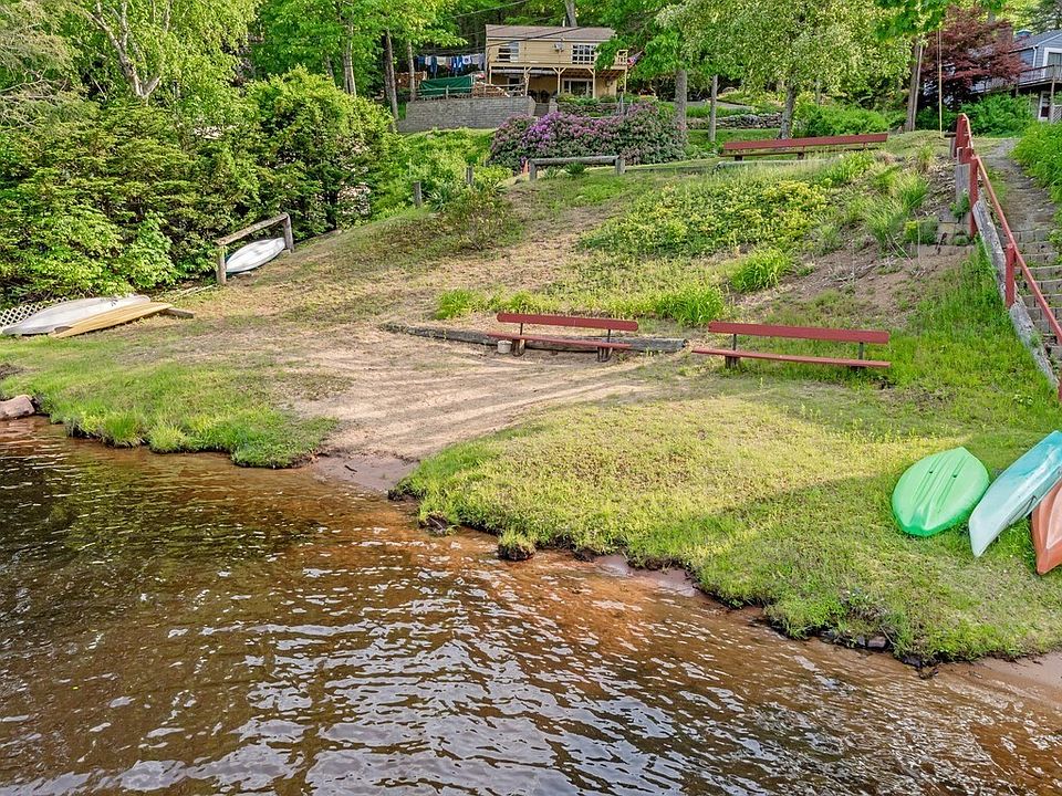 10 Hamilton Dr, Holland, MA 01521 Zillow