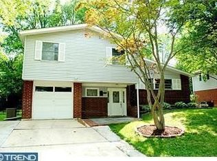 2206 Coventry Dr, Wilmington, DE 19810