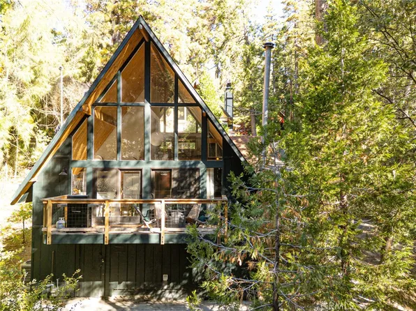 385 Birchwood Dr, Lake Arrowhead, CA 92352