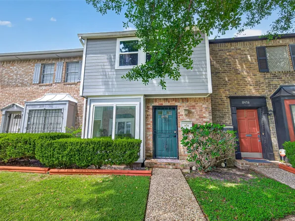 8478 Ariel St #61, Houston, TX 77074