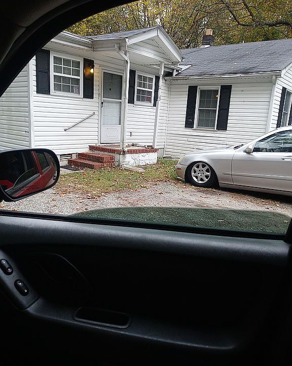 2nd image of 2021 Hampton Hwy