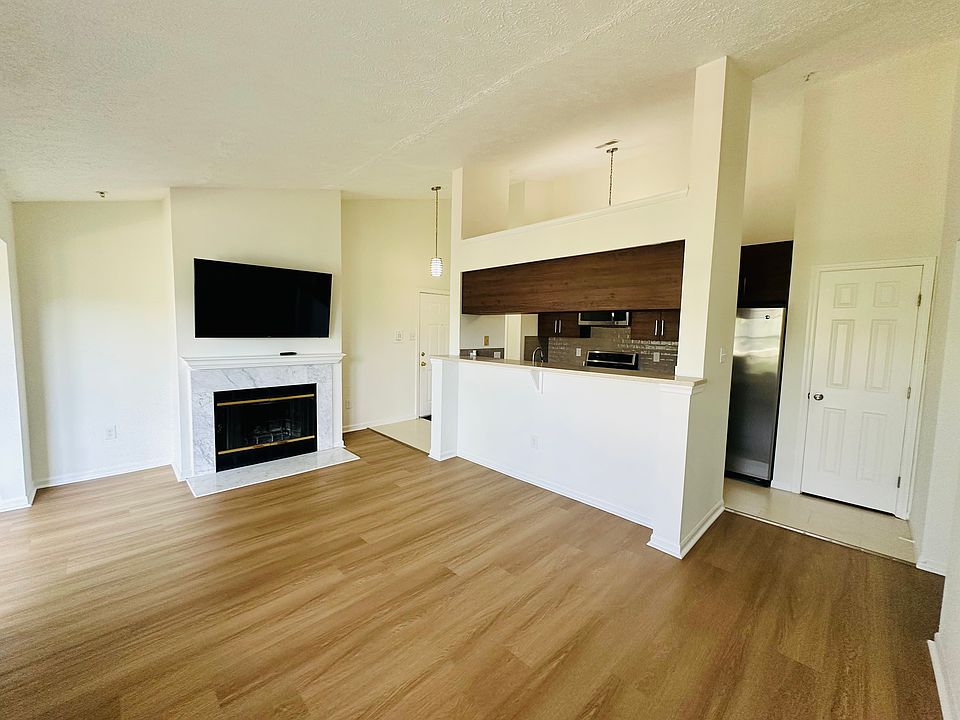1st image of 13100 Briarcliff Ter APT 812