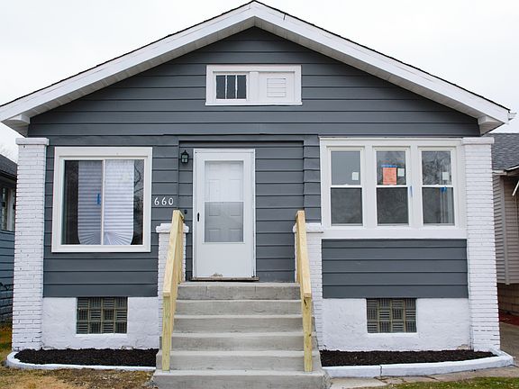 2nd image of 660 Freeland Ave
