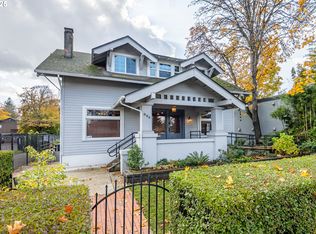 990 W 7th Ave, Eugene, OR 97402