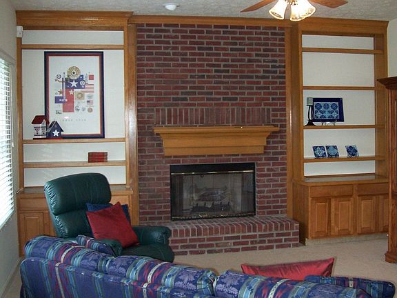 Family Room with gas log