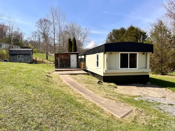 3682 Valley Chapel Rd, Jackson, OH 45640
