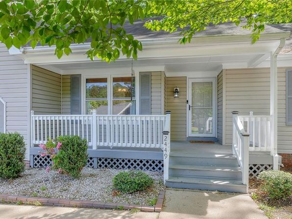 2449 Broadnax Cir, Chesapeake, VA 23323