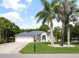 1655 4th Ave SW, Vero Beach, FL 32962