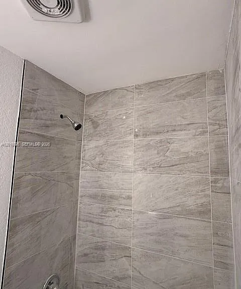 2880 SW 1st St #4 — Photo 6