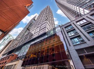 35 Mercer St N #3412, Toronto, ON M5V 0V1