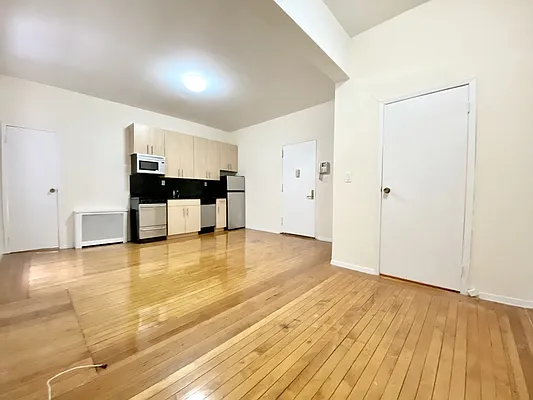 Rented by Corcoran | media 14