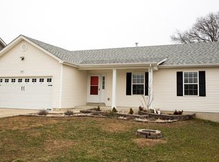 1859 Waters Edge Way, Pevely, MO 63070