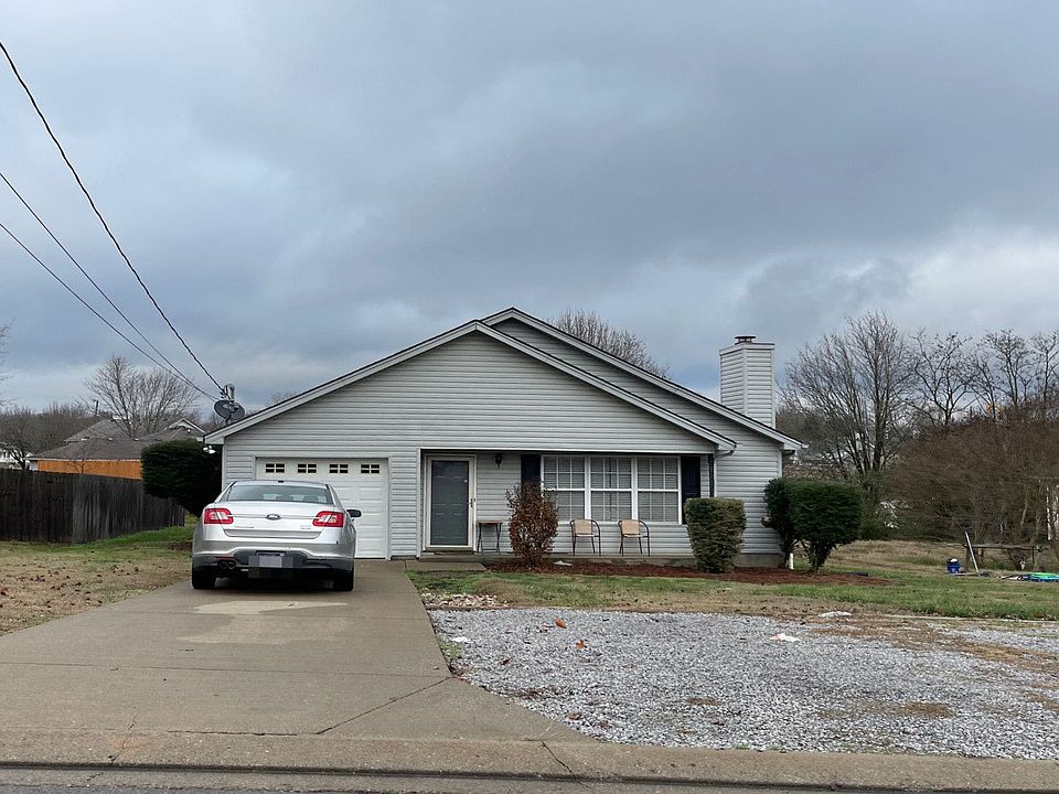 1st image of 204 Lake Forest Dr