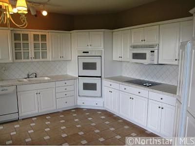 3rd image of 8301 Creekside Cir APT 760