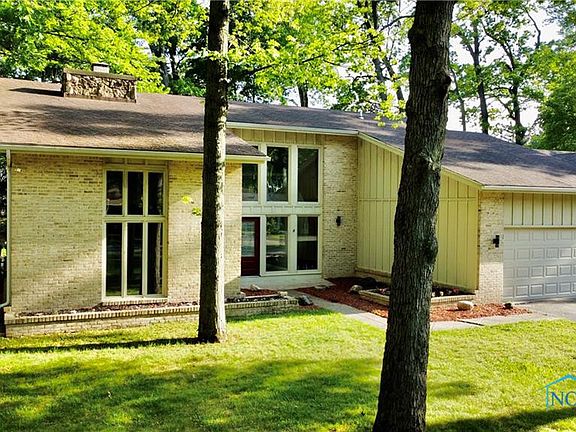 3rd image of 6015 Barkwood Ln