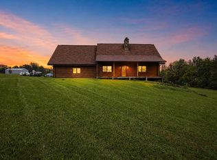 21205 County Line Rd, South Beloit, IL 61080