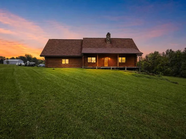 21205 County Line Rd, South Beloit, IL 61080