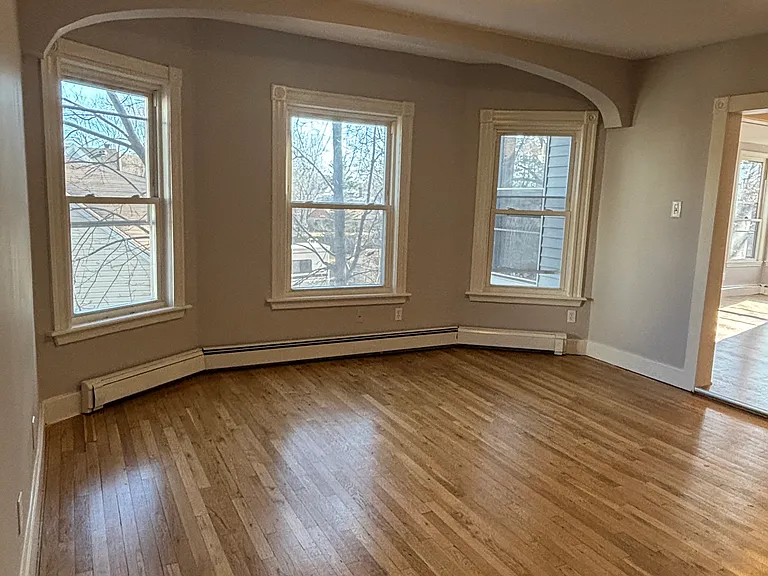 713 Metropolitan Ave #2 — Photo 8