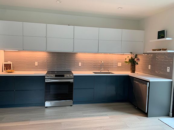 5th image of 1203 Emory St #2
