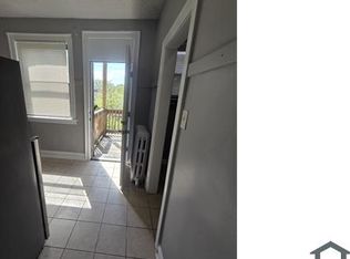 7210 S Bennett Ave #2, Chicago, IL 60649