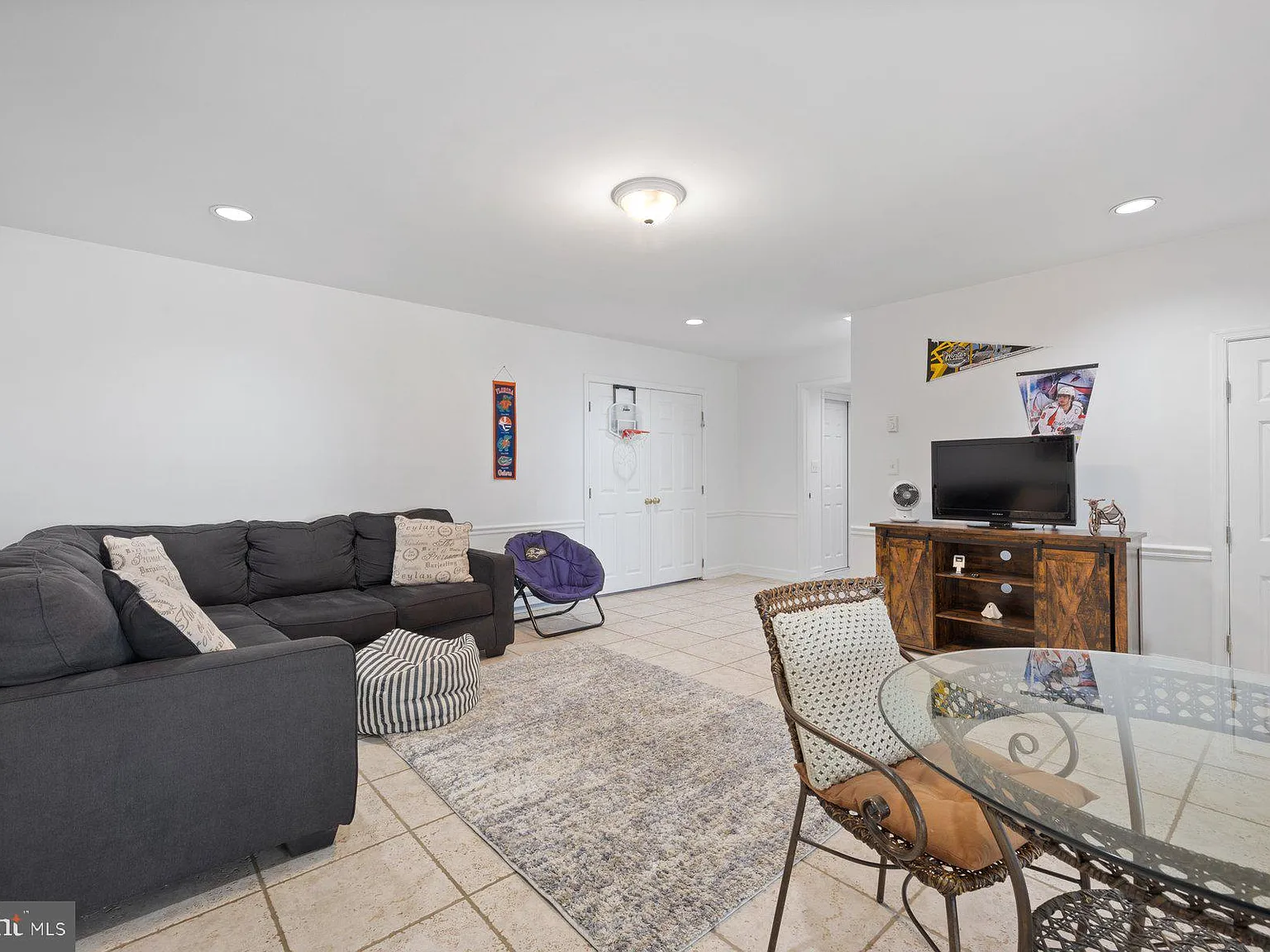1 bed, 1.0 bath, 5941 sqft, $1,500 — Photo 4