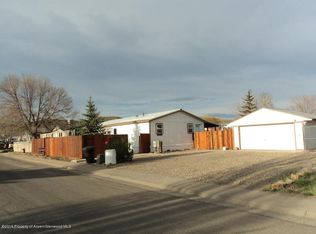 943 Sequoia Ave, Craig, CO 81625