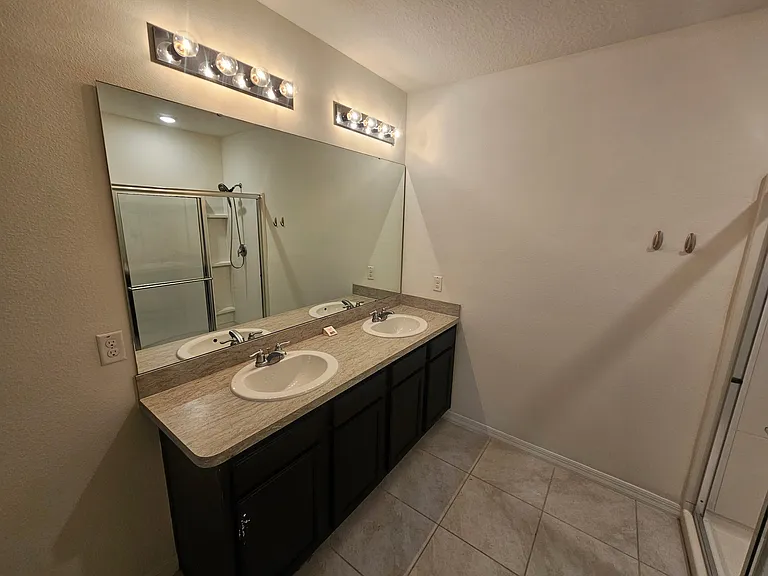 948 Summer Glen Dr — Photo 25
