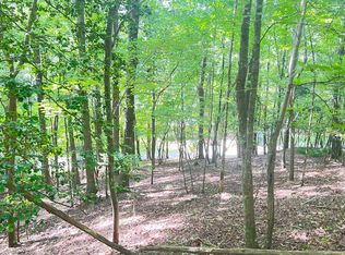 643 Edgewater Dr, Ellijay, GA 30540