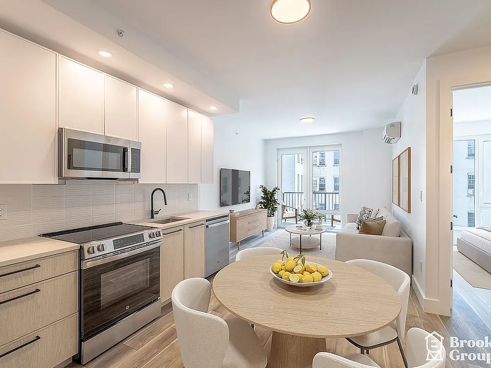 1st image of 3009 Avenue I #6B