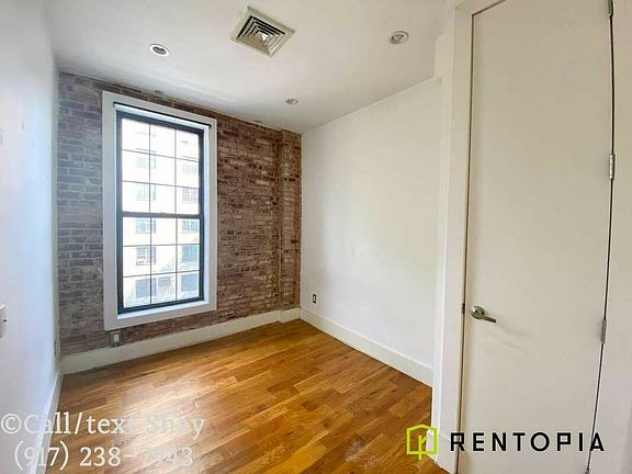 2nd image of 506 Warren St #3H