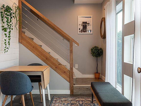 4th image of 6226 Buckler Ave #1/2