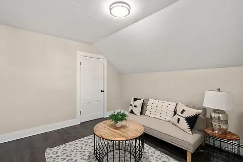 27 Dresser St #2 — Photo 7