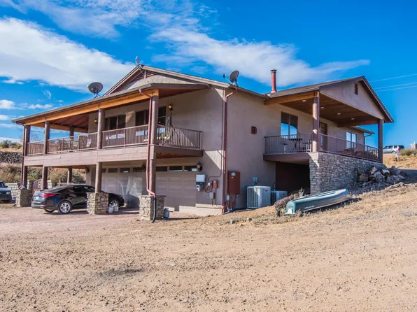 1165 S Dewey Rd, Dewey, AZ 86327