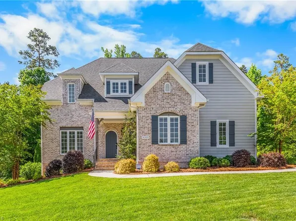 9310 Eden Grove Ct, Lewisville, NC 27023