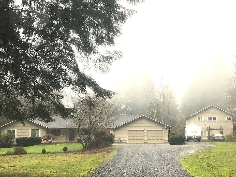 2nd image of 81782 Lost Valley Ln