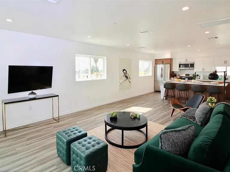 1416 S Cloverdale Ave #1416 — Photo 12